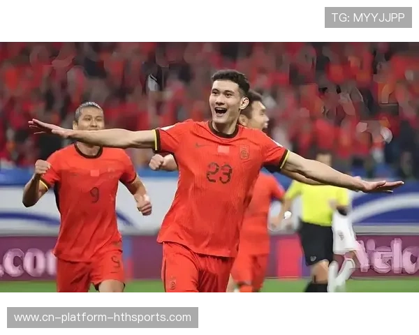 成都蓉城拜合拉木拉边接球，内切后横传制造空当