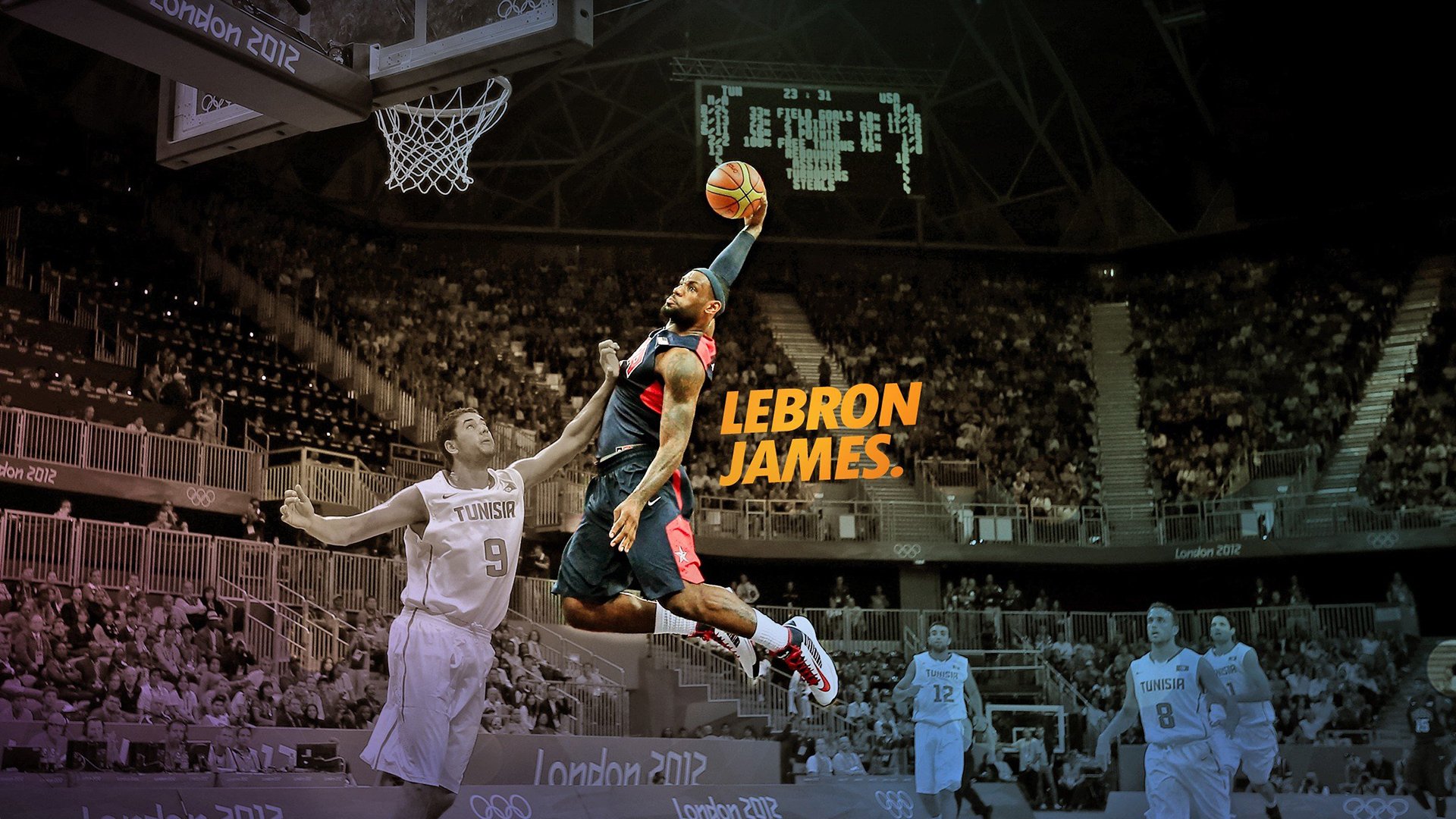 羽毛球夜光球拍趣味赛 黑暗环境中只见球影飞舞